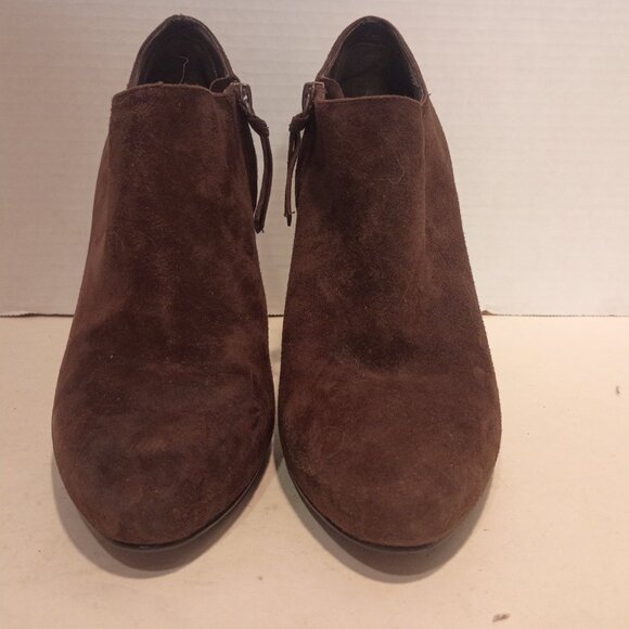 RALPH LAUREN LRL "Janae" Sz 8M Dark Brown Suede 4" High Heel Booties - Picture 4 of 12